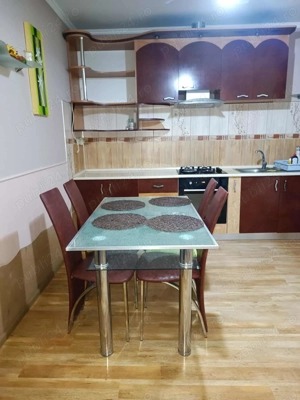 Vând casă parter, 120 mp, Cartierul Orizont 2   Paleu, la - imagine 8