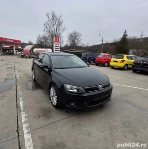 Volkswagen Jetta Hybrid    DSG    2013    150 CP    200.000 KM