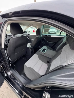 Volkswagen Jetta Hybrid    DSG    2013    150 CP    200.000 KM - imagine 4