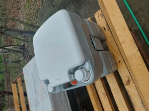 Vand toaleta portabila