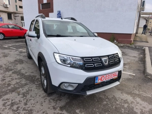 dacia sandero stepway 09 benzina 2018  automata