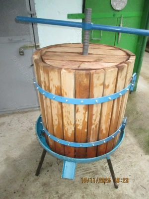 presa de  struguri mare