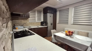 Casă renovată complet, cu curte amenajată și casă secundara- zona  Gutenberg  Oradea - imagine 10