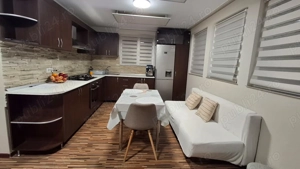 Casă renovată complet, cu curte amenajată și casă secundara- zona  Gutenberg  Oradea - imagine 13