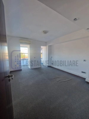 Clădire de birouri, adiacent Bd. Unirii, suprafata 120 mp./ birou