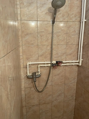 Inchiriez camera de camin - imagine 4