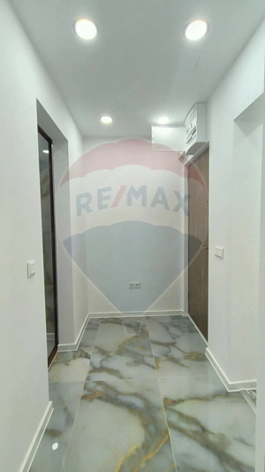 Apartament cu 2 camere de vânzare complet renovat în Tiglina 1 - imagine 9