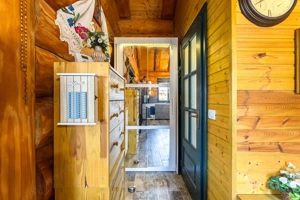 Doua case in stil canadian – confort modern intr-un cadru natural - imagine 4