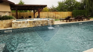 Vilă cu parc, piscină, jacuzzi și foișor, panouri fotovoltaice - imagine 4