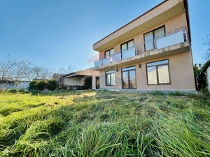 Casă / Vilă  stil mediteranean in apropiere de Oradea - imagine 4