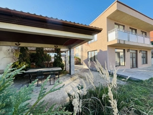 Casă / Vilă  stil mediteranean in apropiere de Oradea - imagine 3