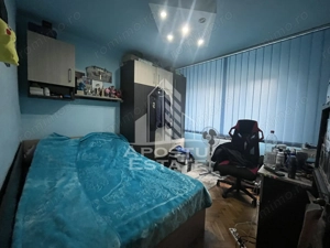 Apartament cu 3 camere,2 bai, etajul 1,centrala proprie,zona Girocului - imagine 2