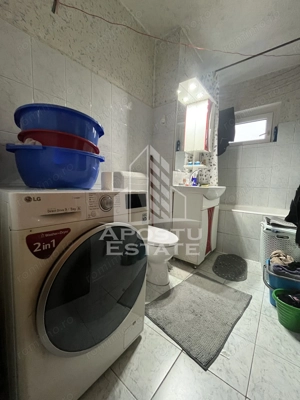 Apartament cu 3 camere,2 bai, etajul 1,centrala proprie,zona Girocului - imagine 9