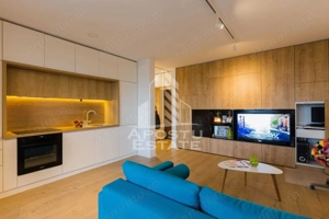 Apartament cu 2 camere, bloc nou, loc de parcare, zona Soarelui