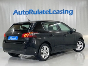 Peugeot 308 - imagine 3