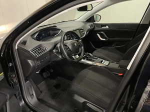 Peugeot 308 - imagine 5