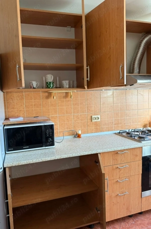 Vând mobila de bucătărie 3m complet utilata  - imagine 2