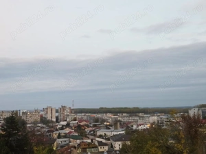 Apartament ultracentral spatios decomandat pozitionare bilaterala - imagine 3