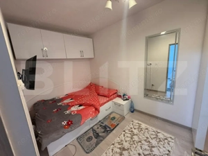Apartament 2 camere ,renovat , zona micro 4 - imagine 3