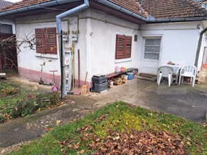Casa de vanzare, 100 mp + teren de 630 mp, potential excelent, Brasov - imagine 3