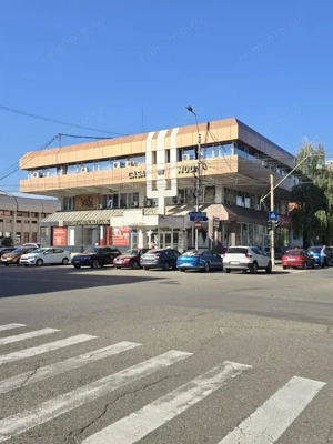 SPATIU  ULTRACENTRAL 