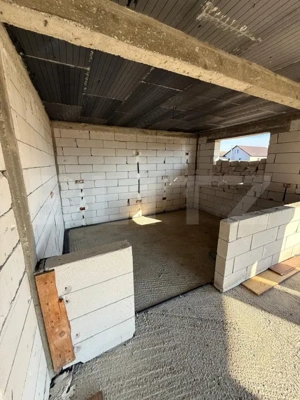 Casa cu etaj la rosu, 160 mp utili, 1200 mp teren, zona Trei Movile - Scheia - imagine 9