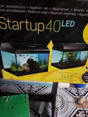 Acvariu de pesti cu toate accesorile cu care la cumparat - imagine 2