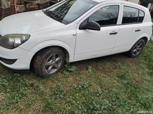 Dezmembrez Opel Astra h, 1.3 cdti, 90 cai, anul 2009 - imagine 3