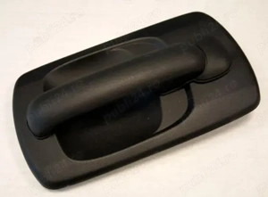 Maner exterior usa Nissan Atleon