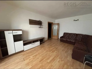 Apartament cu 4 camere, zona Calea Bucuresti