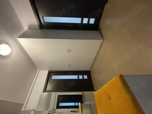 Vând apartament 3 cam decom. parter, în vilă (P+2), Faleza N, cu loc de parcare