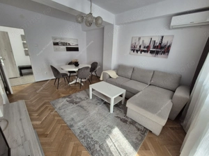 Apartament cu 3 camere, 2 bai si balcon de 17 mp - Gheorghe Lazar