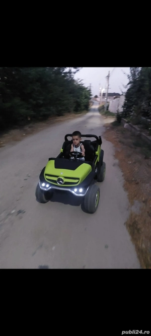 vand mașinuța electrica 