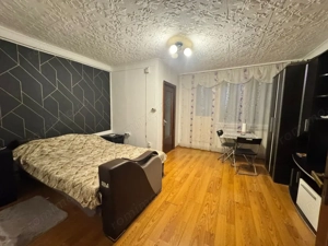 Garsonieră modernă,spatioasa recent renovată, în zona Gării.