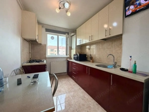 Apartament cu 2 camere - et 3 - zona Calea Sagului - imagine 9