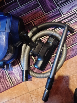 Aspirator Samsung fără sac - imagine 2