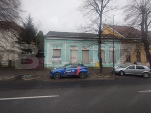 Casa cu 2 camere,70 mp,zona centrala