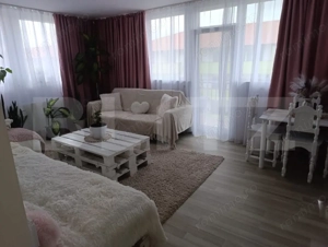 Apartament 2 camere, 68 mp, zona Porii - imagine 2