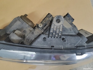 Vând far Logan 2016-2020 - imagine 2