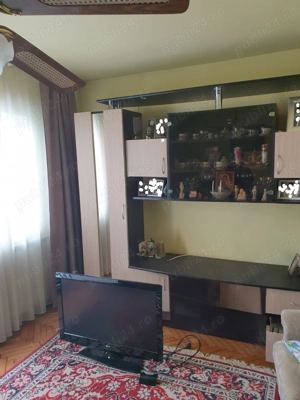 Apartament 3 camere etajul 1 Petrosani