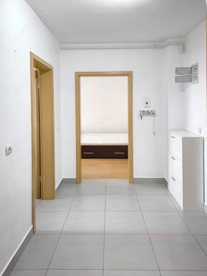 Zona Tractorul, apartament decomandat 2 camere si parcare, disponibil imediat. - imagine 9