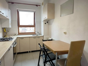 Zona Tractorul, apartament decomandat 2 camere si parcare, disponibil imediat. - imagine 10
