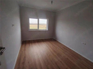 Duplex finalizat - 5 camere - zid dublu - dormitor la parter - imagine 6