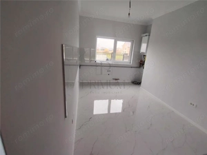 Duplex finalizat - 5 camere - zid dublu - dormitor la parter - imagine 9