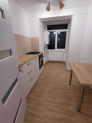 Apartament  2 cam, Micro 16,et 4,renovat toatal - imagine 2