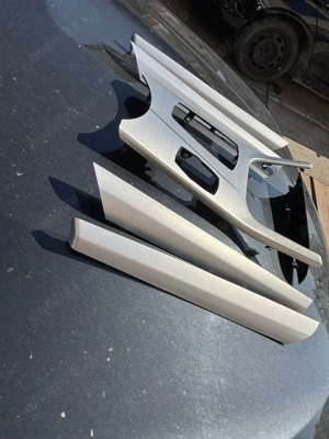 Trimuri BMW X3 F25 - imagine 2