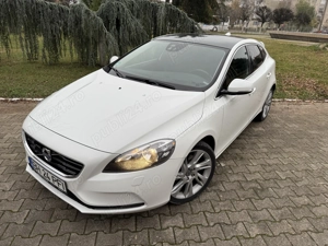 Volvo V40,  2.0 Diesel, 150 CP, Panoramic, 190650 km 