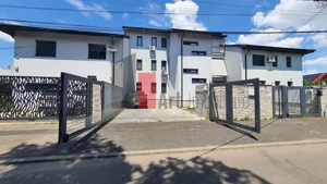  Apartament spațios 147 mp | 4 camere | 2 băi | mobilat și utilat complet | St