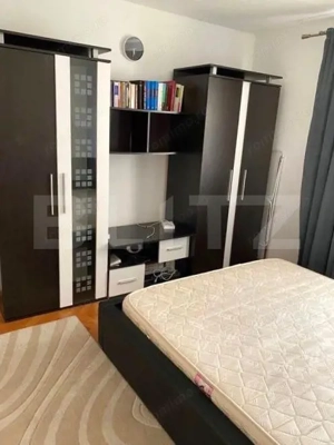 Apartament cu 2 camere, 45 mp, boxa, zona Aleea Padin