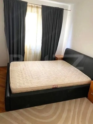 Apartament cu 2 camere, 45 mp, boxa, zona Aleea Padin